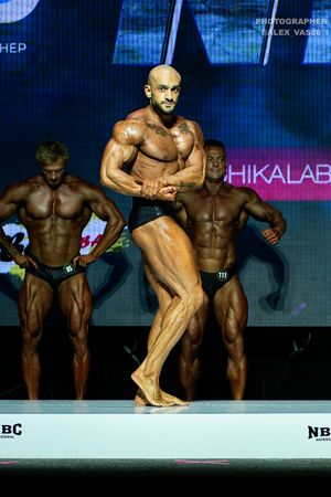 CLASSIC PHYSIQUE 178